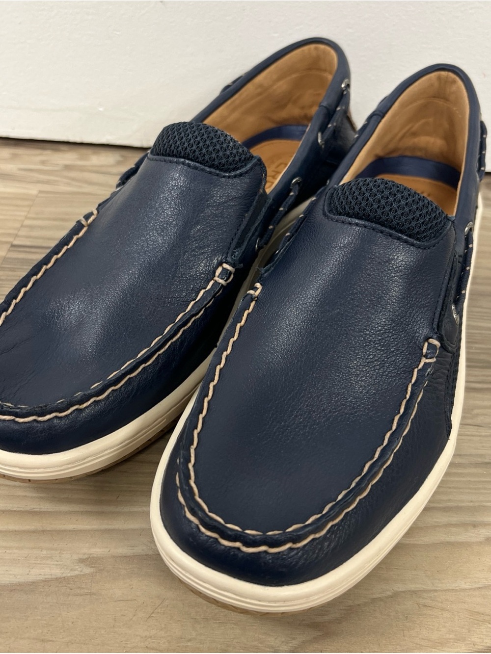 Sperry Billfish Leather Slip-On Boat Shoes Navy Men's Size US 9.5 EU 42.5 NWOB
